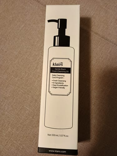 Customer photo review of Gentle Black Fresh Cleansing Oil