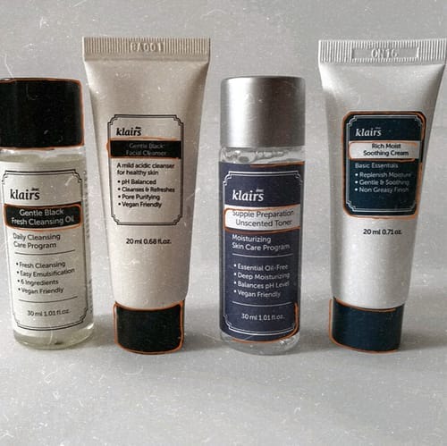 Customer photo review of Gentle Black Facial Cleanser