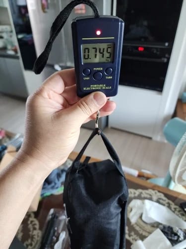Customer photo review of Faltbarer Campingtisch – kompakter Klapptisch für Outdoor, Picknick & Reisen