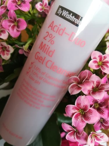 Customer photo review of Mandelic Acid Gentle Exfoliating Toner