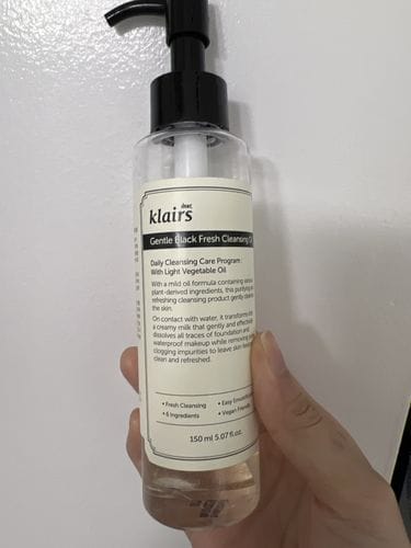 Customer photo review of Gentle Black Fresh Cleansing Oil