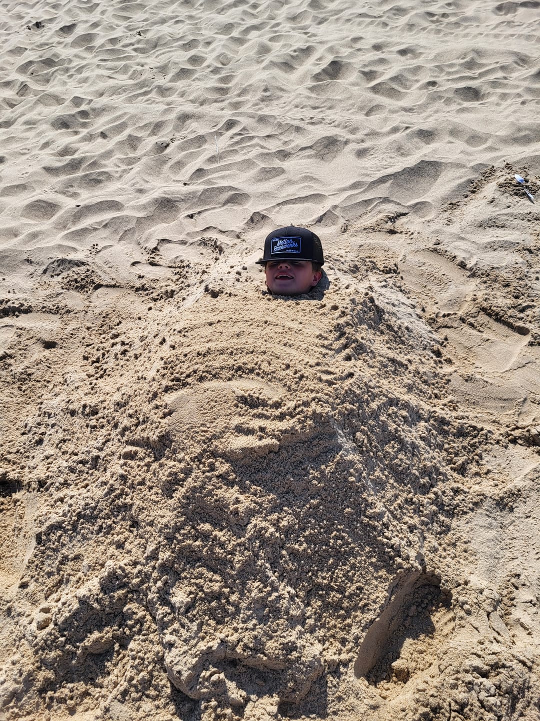 Customer photo review of Motion Heritage Flat Bill Hat Black/Black Snapback