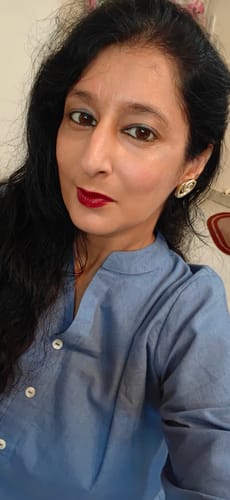 Customer photo review of Women English Blue Airy Linen Short Kurta