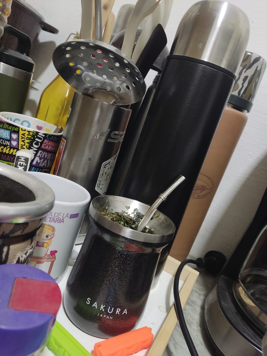 Customer photo review of Mate Sakura Negro Con Bombilla Y Limpiador 236 Ml
