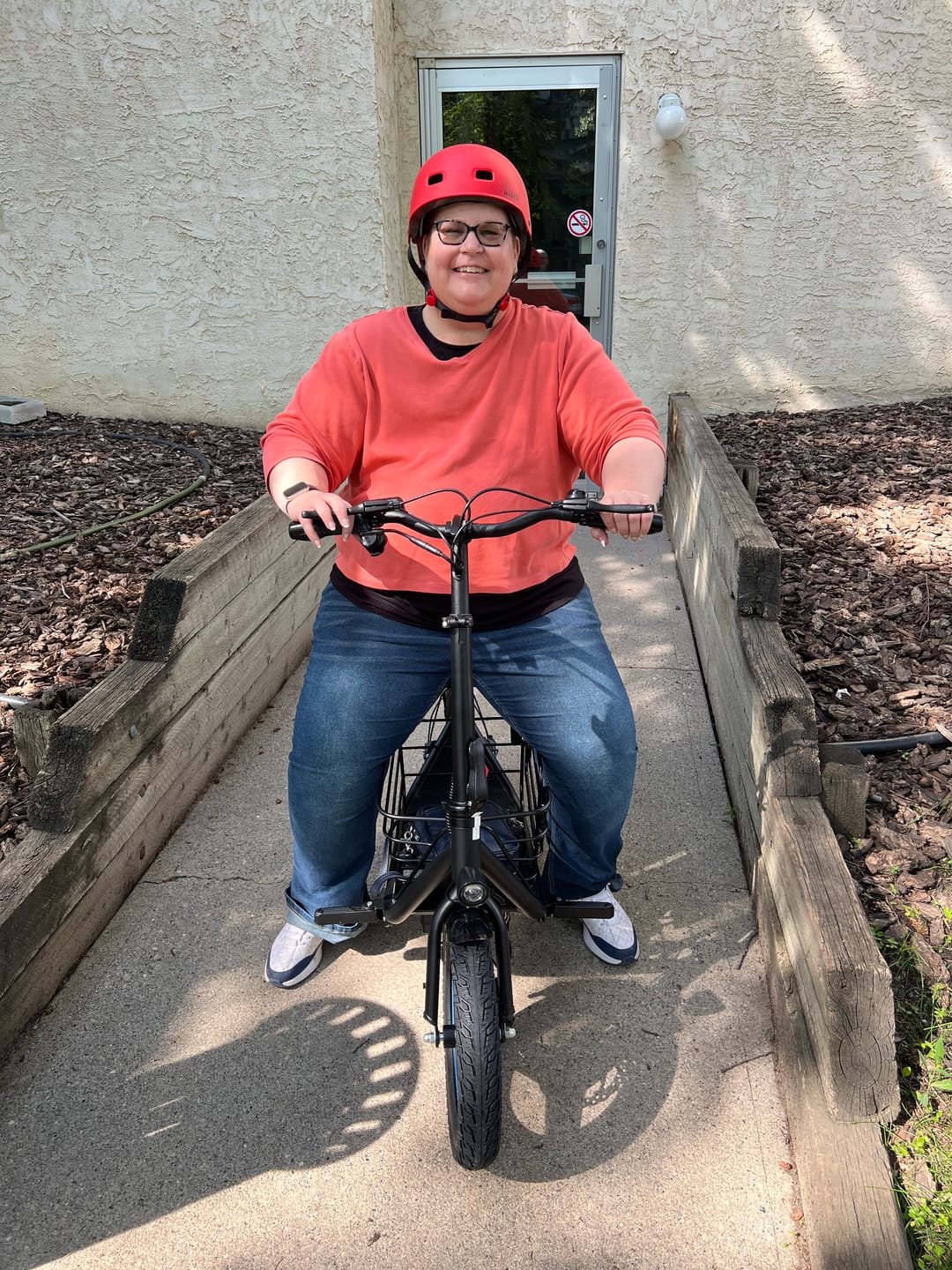 Customer photo review of Gyroor C1Plus Folding Electric Scooter with Seat-650W Motor, Large Storage & UL2272 Certified