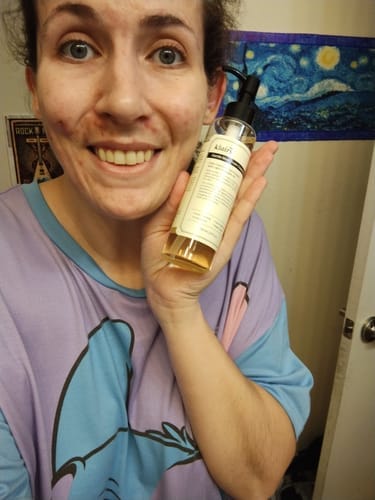 Customer photo review of Gentle Black Fresh Cleansing Oil