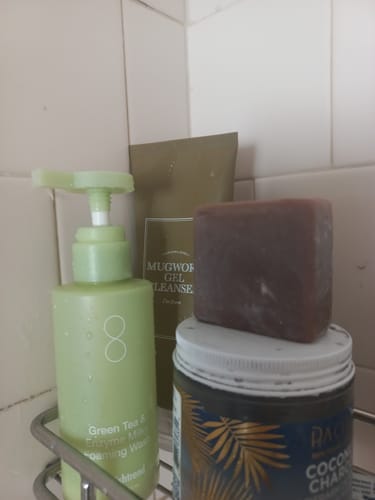 Customer photo review of Green Tea (Matcha) & Enzyme Milky Foaming Wash