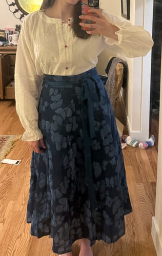 Customer photo review of Zhizhi 枝枝 Branching Trees Modernized Tang Dynasty Pure Cotton Two-Collar Tanling Poqun Set