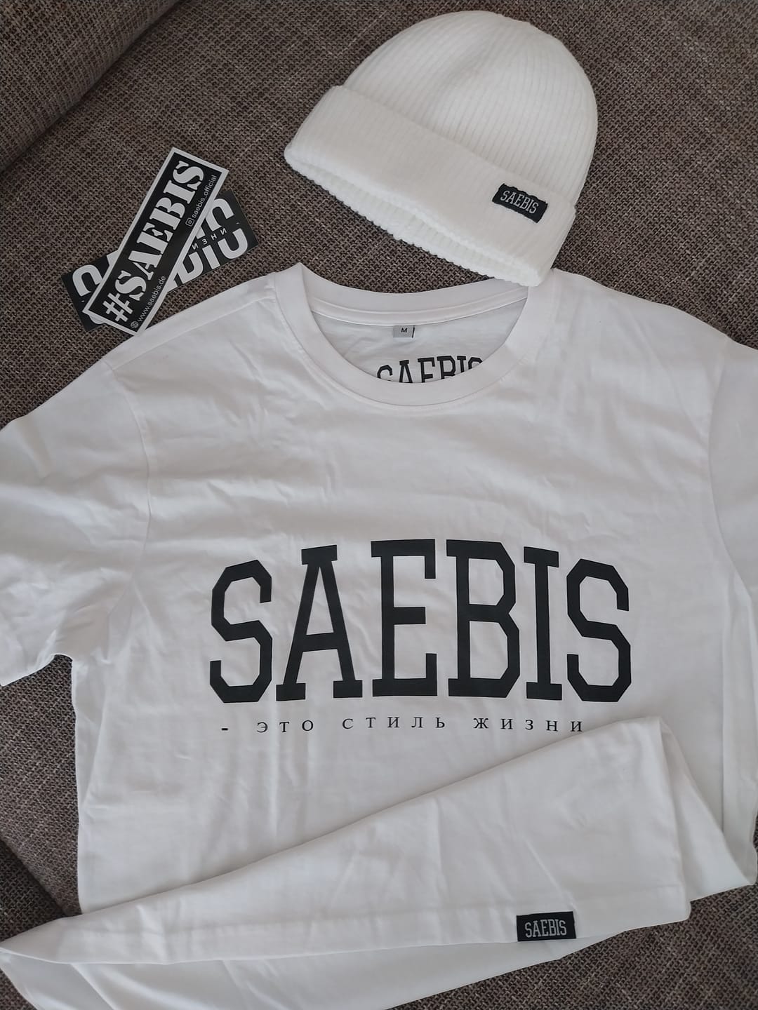 Customer photo review of Lifestyle Damen Oversized T-Shirt weiß by SAEBIS®
