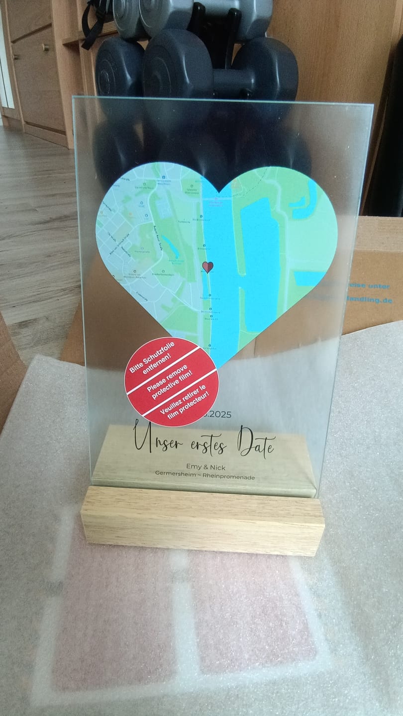Customer photo review of "Unser Ereignis" - Personalisierte Acryltafel