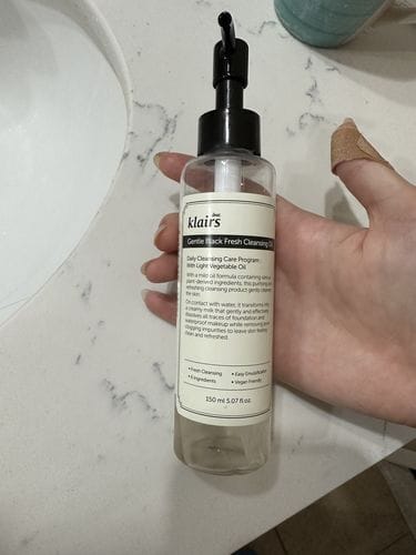 Customer photo review of Gentle Black Fresh Cleansing Oil