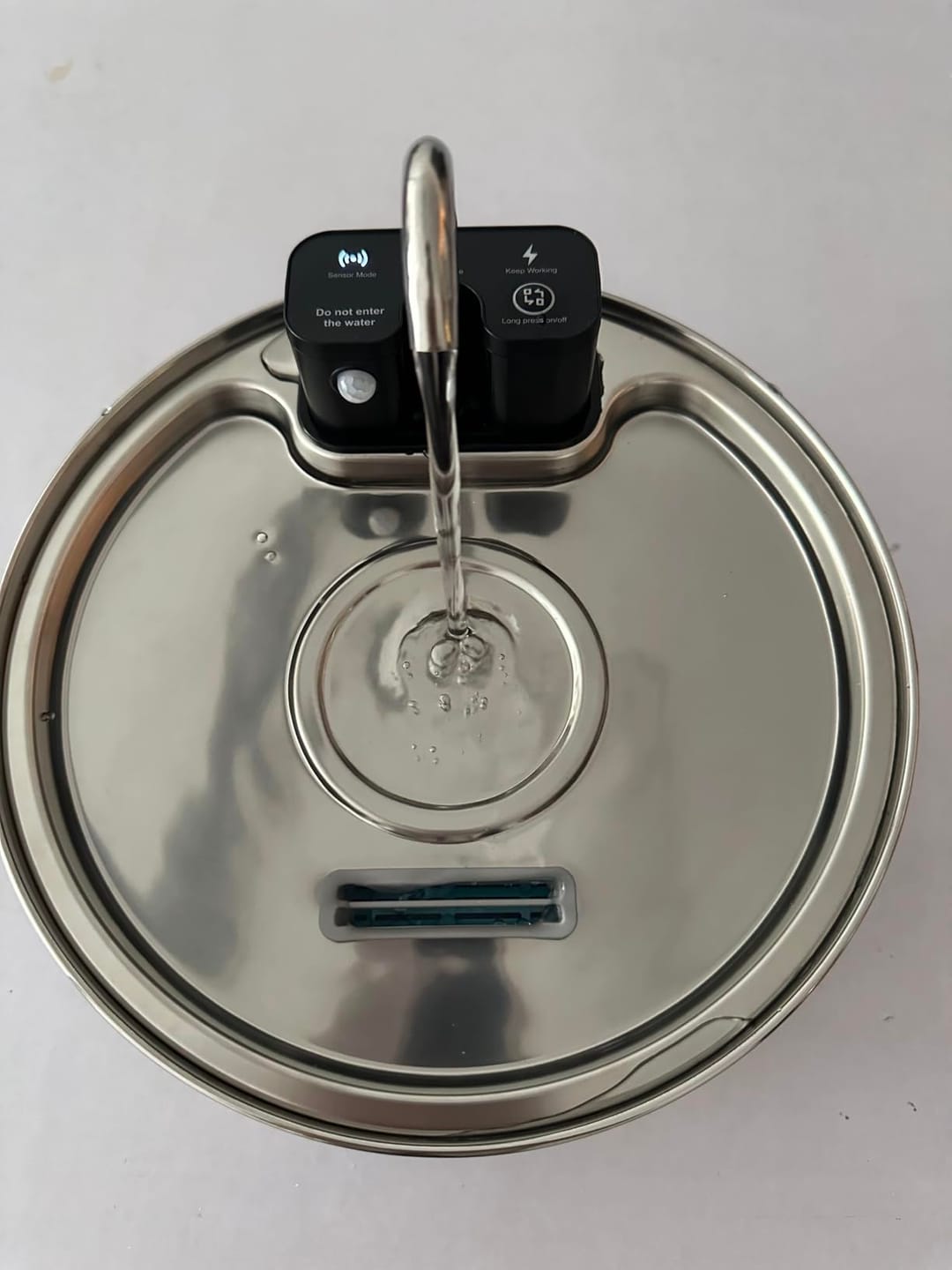 Customer photo review of Pawdrate™ Filtered Water Fountain (Battery Version)