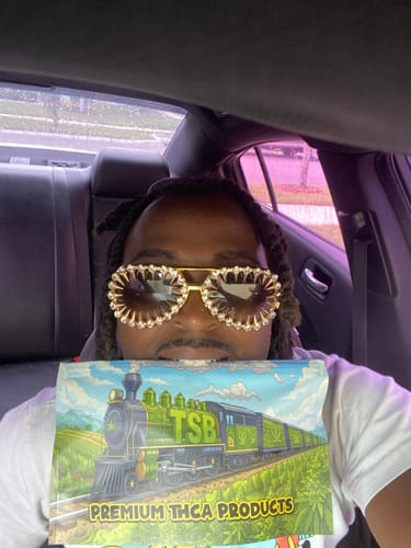 Customer photo review of Cheap THCA Flower Ounce