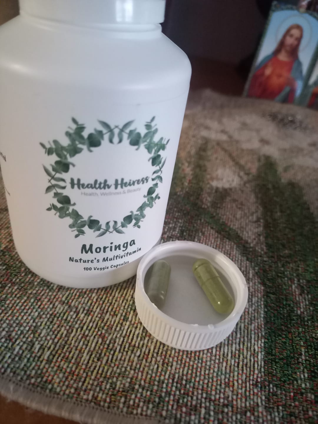 Customer photo review of Moringa 100 Capsules