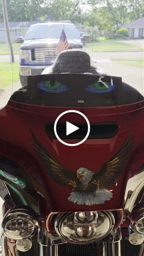 Customer video review of Moto Eyes - Animated Moto Eyes