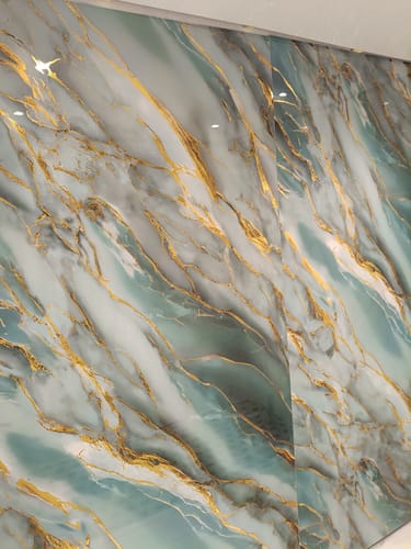 Customer photo review of Panneau PVC Effet Marbre Bleuté avec Veine Doré Oslo