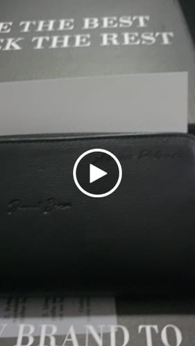 Customer video review of Cartera Sonora • Negro Flotter