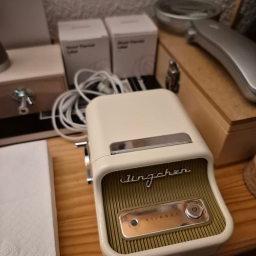 Customer photo review of Round Label Tape for B21, B1, B3S