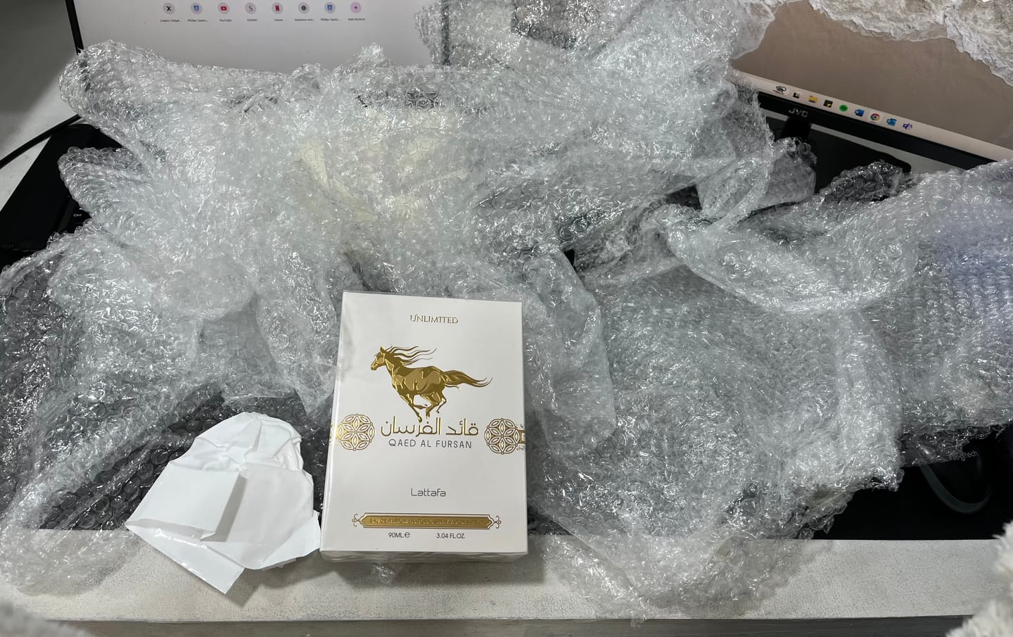 Customer photo review of Qaed Al fursan Unlimited Lattafa 90ml
