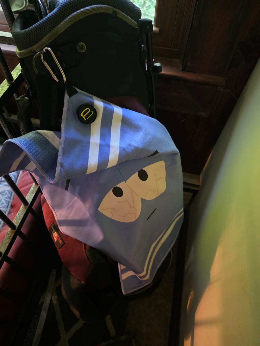 Customer photo review of MAGNETIC Towelie 24" x 16" Golf Towel, Double Sided