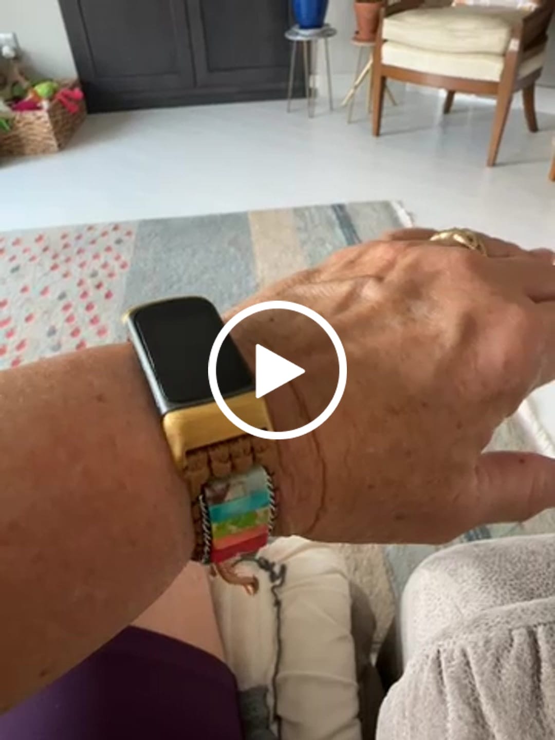 Customer video review of Fitbit Charge 5 & 6 Watch Strap