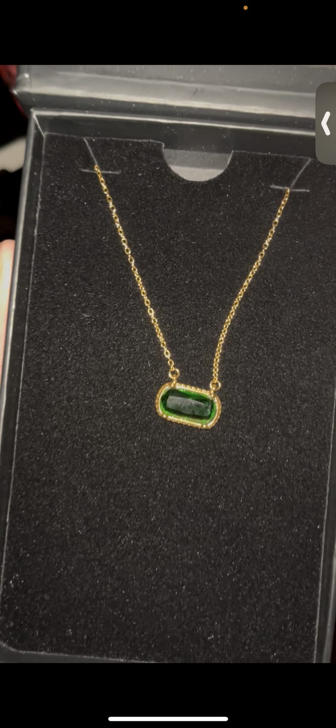 Customer photo review of Stone Pendant Necklace