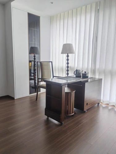 Customer photo review of Extendable & Rotatable Walnut Movable Tea Table