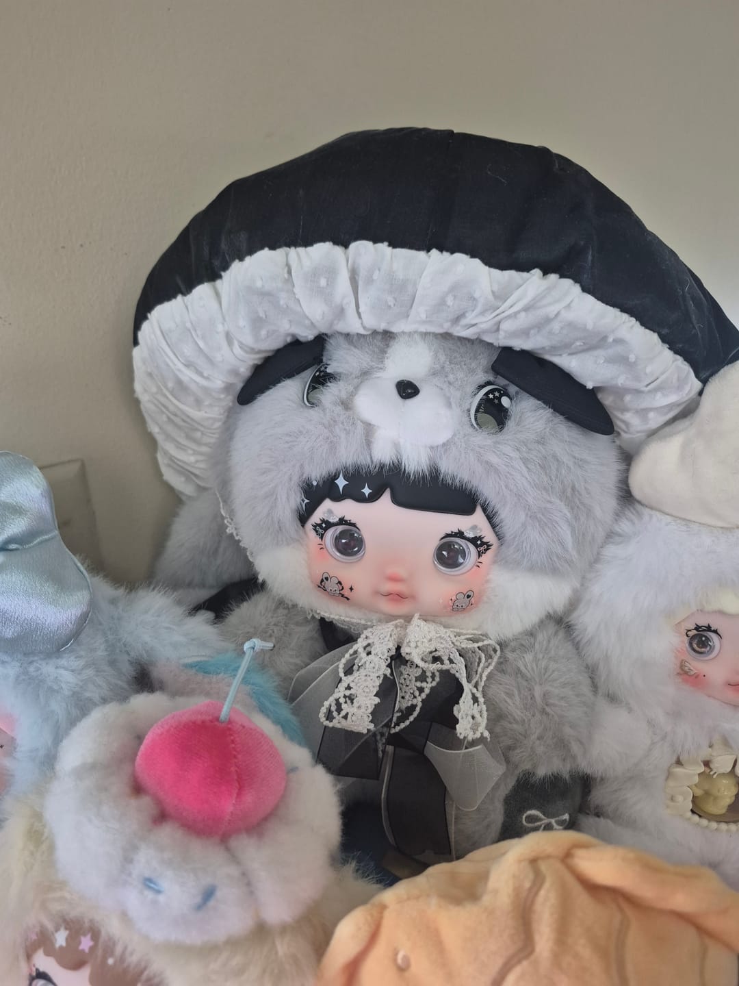 Customer photo review of Nommi Mushroom Hat 400% Series Plush Blind Box