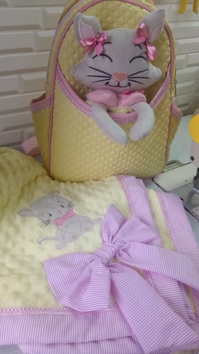 Customer photo review of MATELASSE LUXO 1.5 COR AMARELO FUNDO MANTA