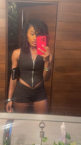 Customer photo review of Classic Zip Up Cropped Tank Top & Shorts SET