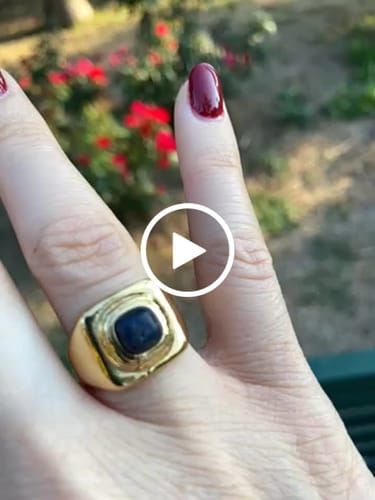 Customer video review of Anello "Follia Sfuggente"