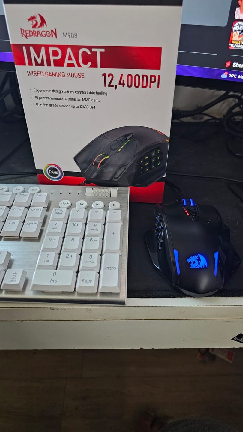 Customer photo review of Mouse Gamer Redragon Impact M908 - 19 Botones