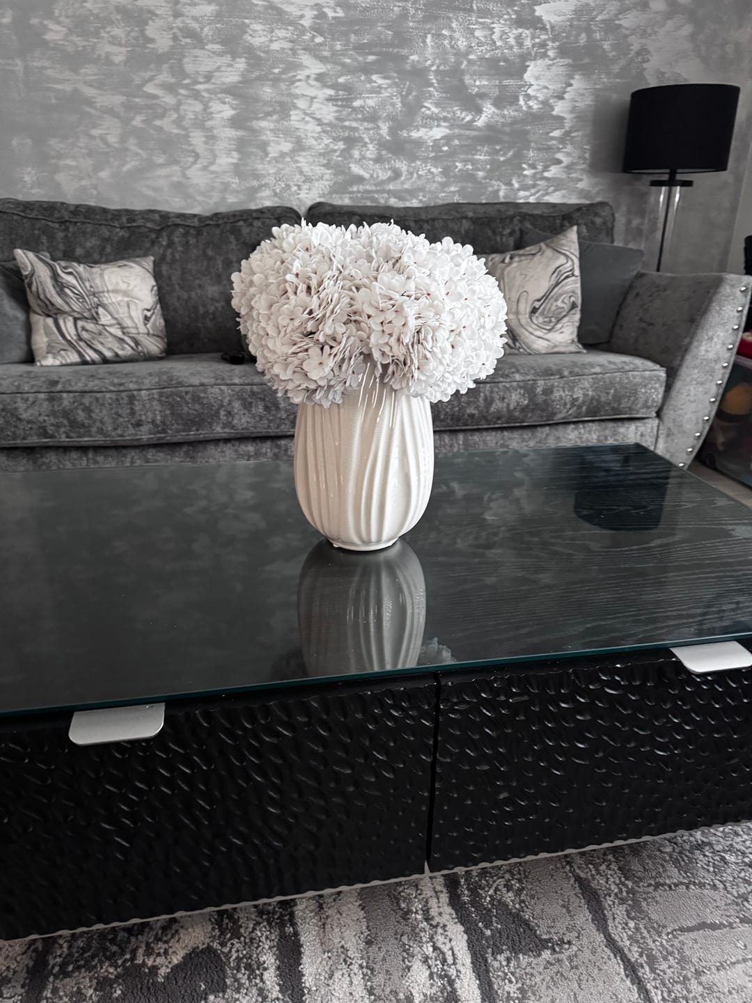 Customer photo review of Large Faux Hydrangea - White (5 Stems)