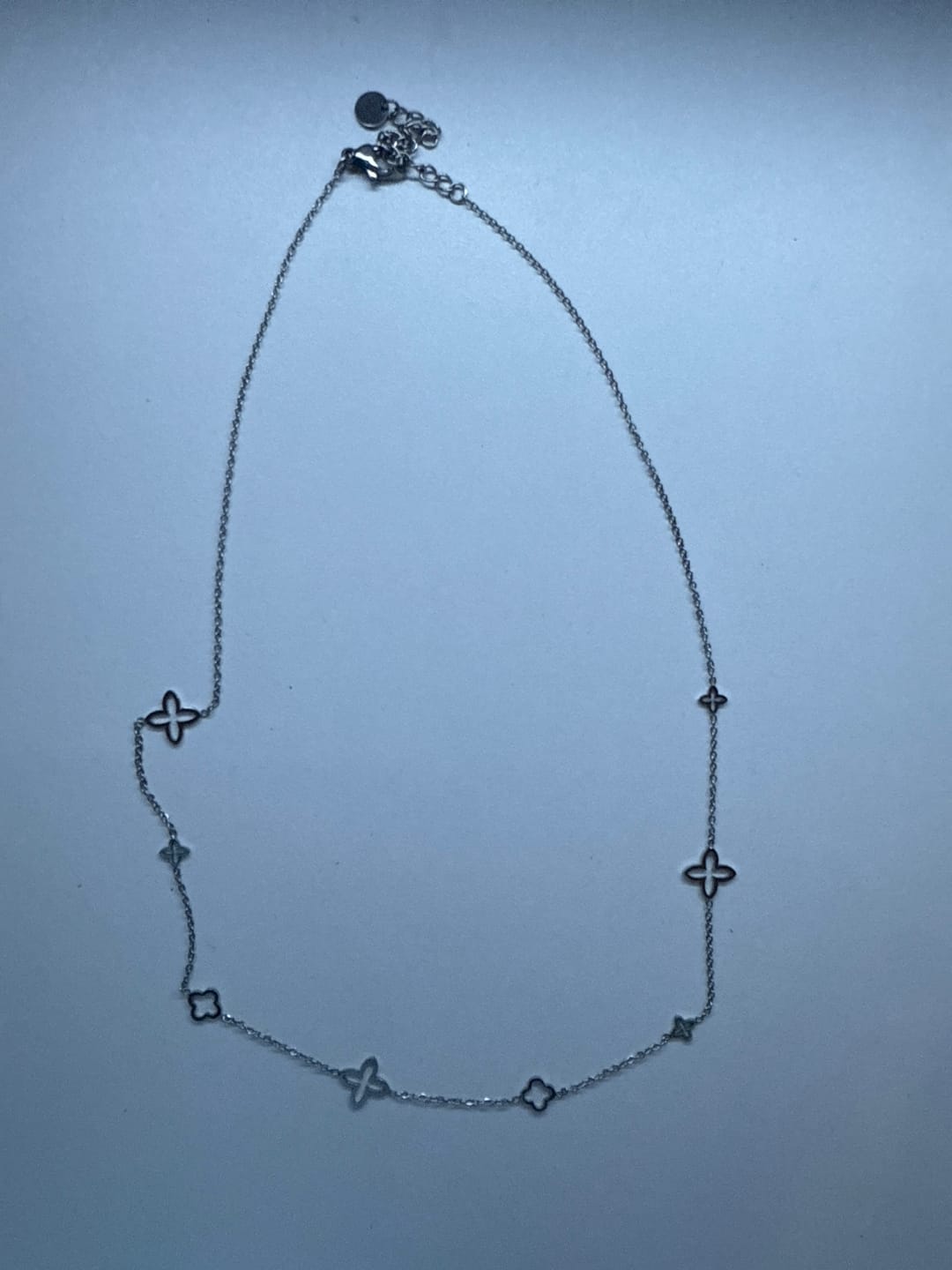 Customer photo review of Fancy Clover Kette | 18K vergoldet