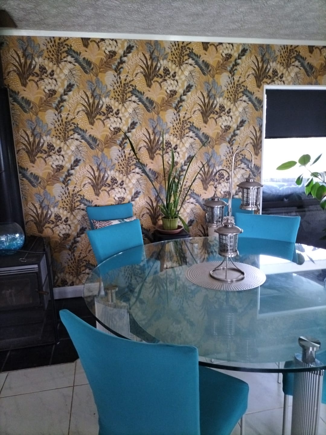 Customer photo review of Capetown Jungle Wallpaper - Yellow