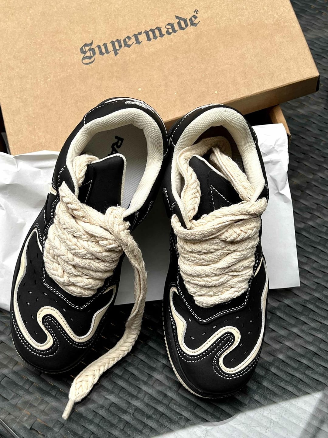 Customer photo review of Thesupermade High Street Skateboard Couple Shoes -1479