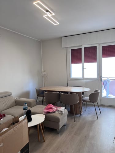 Customer photo review of PIREUS - Table a manger ovale 6 personnes en pin massif D120