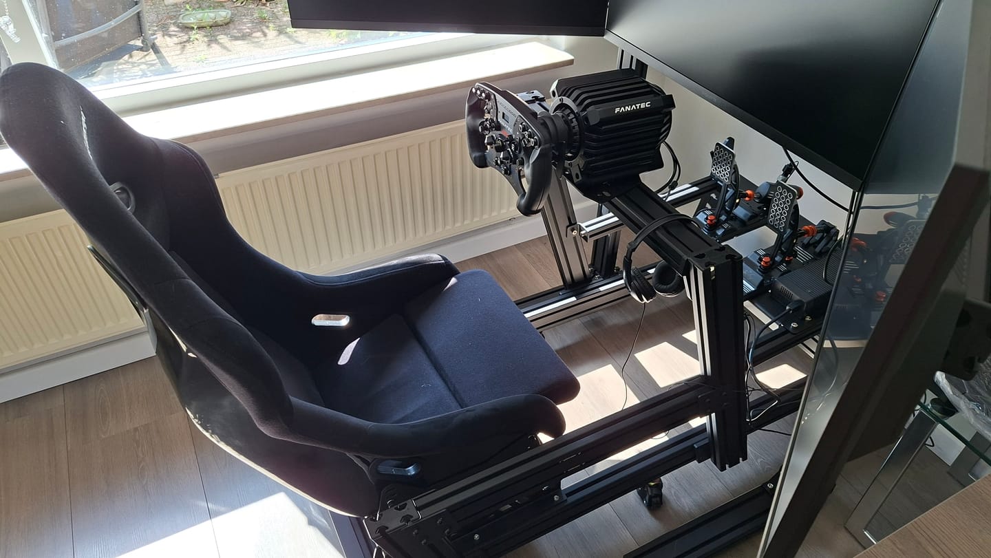 Customer photo review of CHASE V2 Bucket Seat