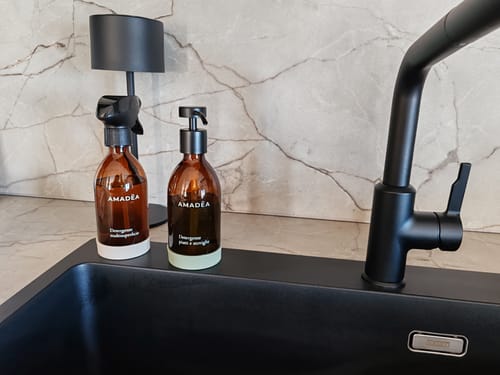 Customer photo review of Detergente piatti e stoviglie 300ml