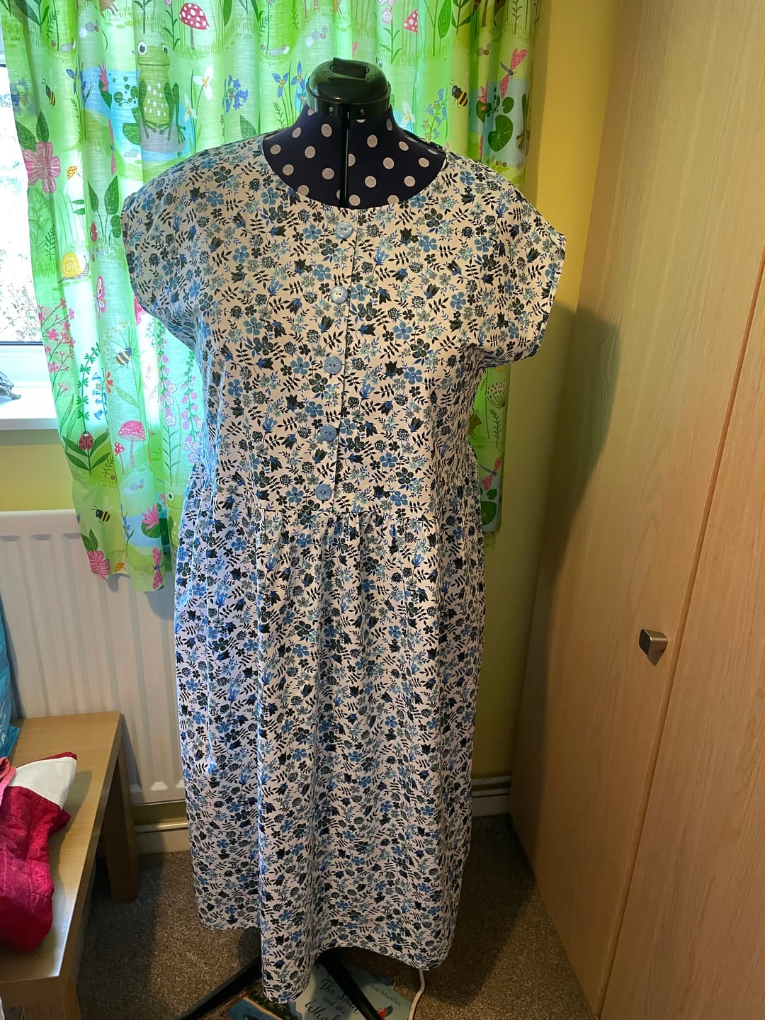 Customer photo review of Delicate Flowers and Leaves Cotton Poplin Fabric