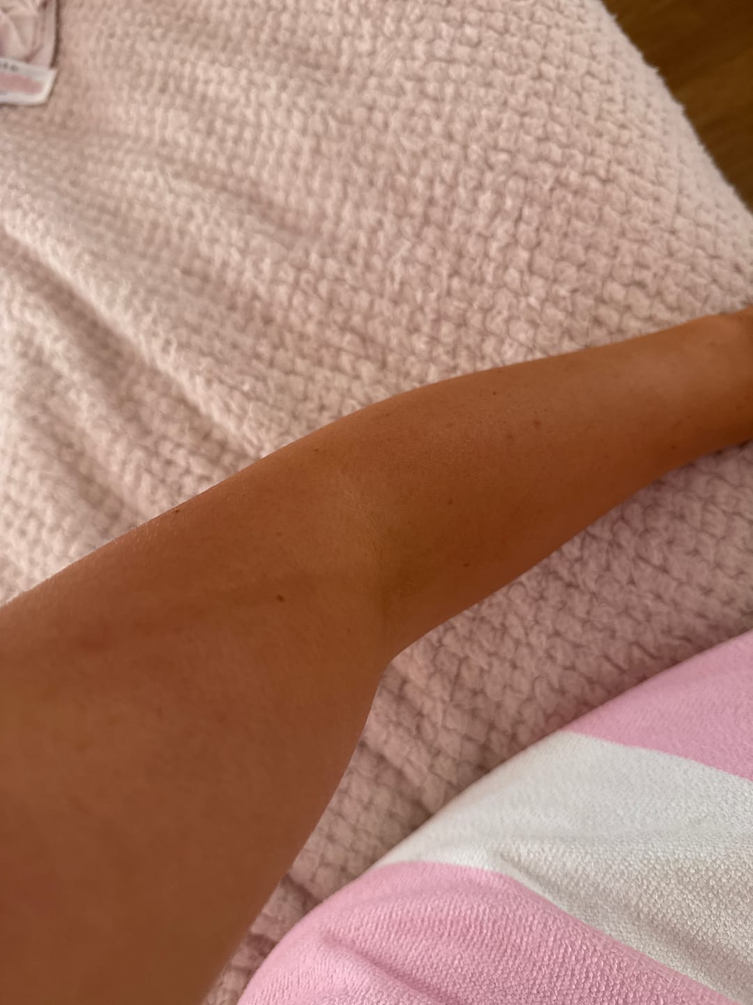 Customer photo review of You Make Me Foam - Tanning Mousse