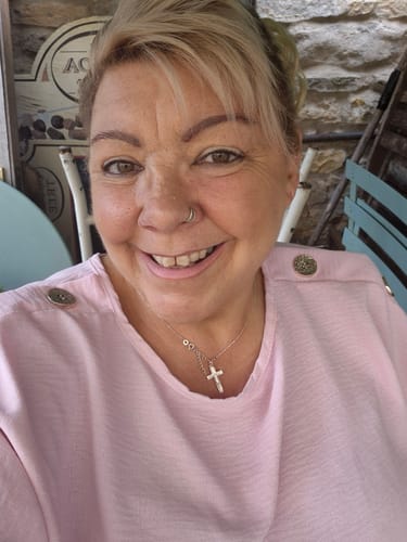 Customer photo review of P.Louise Tinted Eyebrow Gel