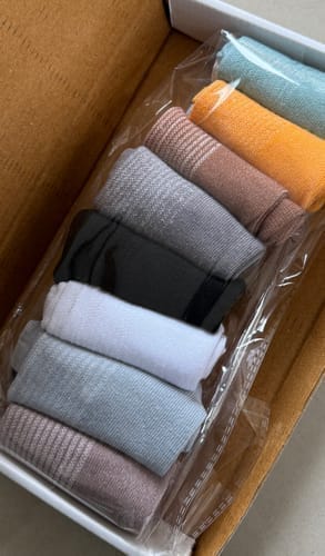 Customer photo review of PREMIUM DOUBLE ELASTIC SOCKS