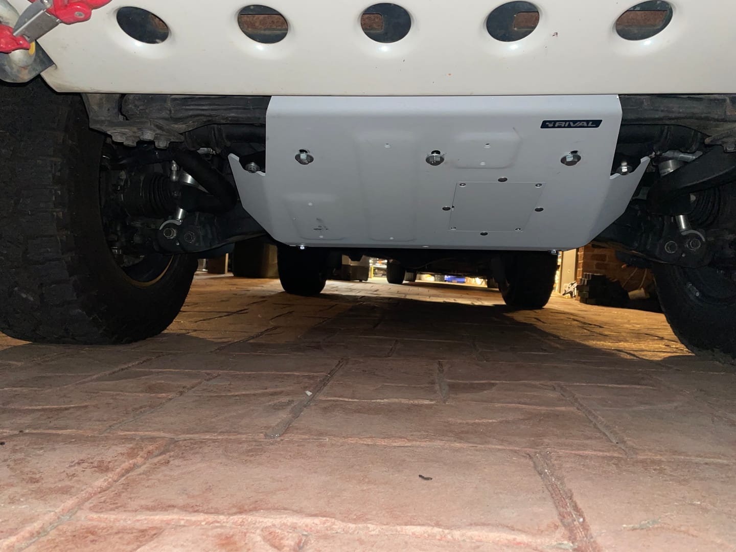 Customer photo review of Toyota LC200 (2007-2021) 4x4 Engine (Part1) Bash Plate