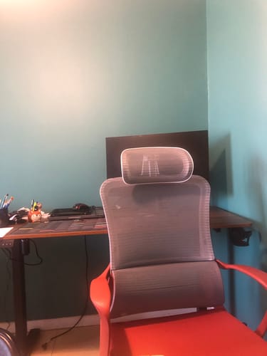 Customer photo review of Pack de Escritorio + Silla Ergonomica