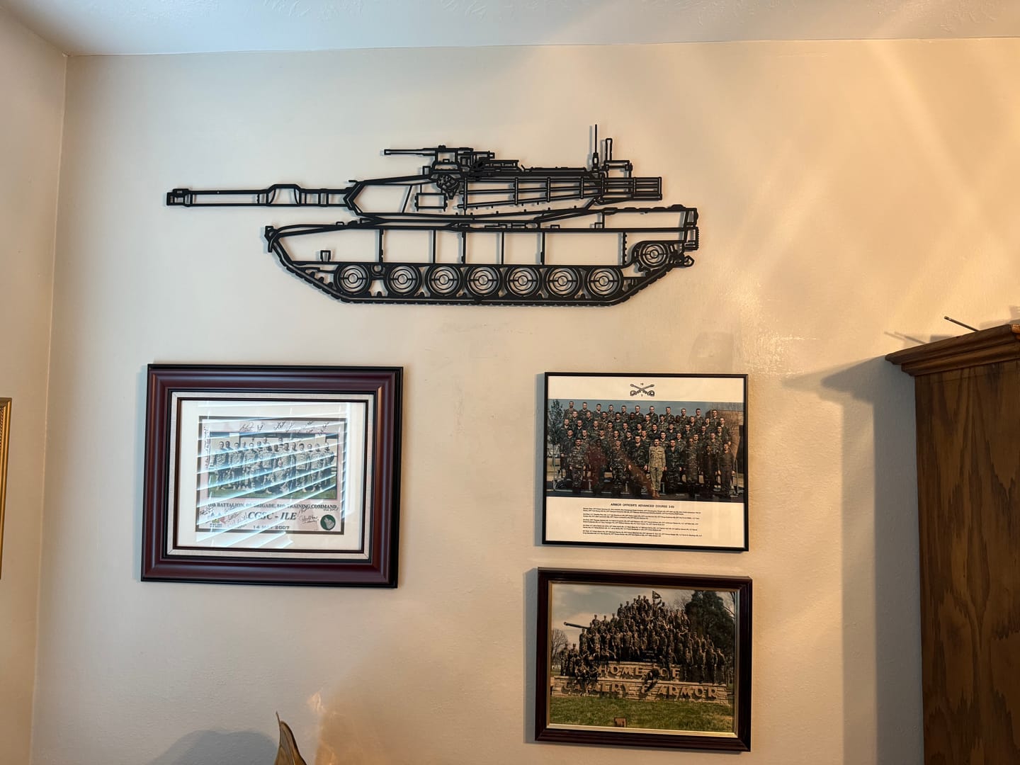 Customer photo review of M1A2 SEPv3 Abrams Silhouette Metal Wall Art