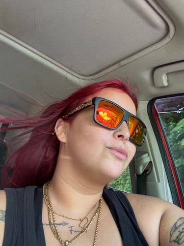 Customer photo review of Mis Raíces  Fire Red