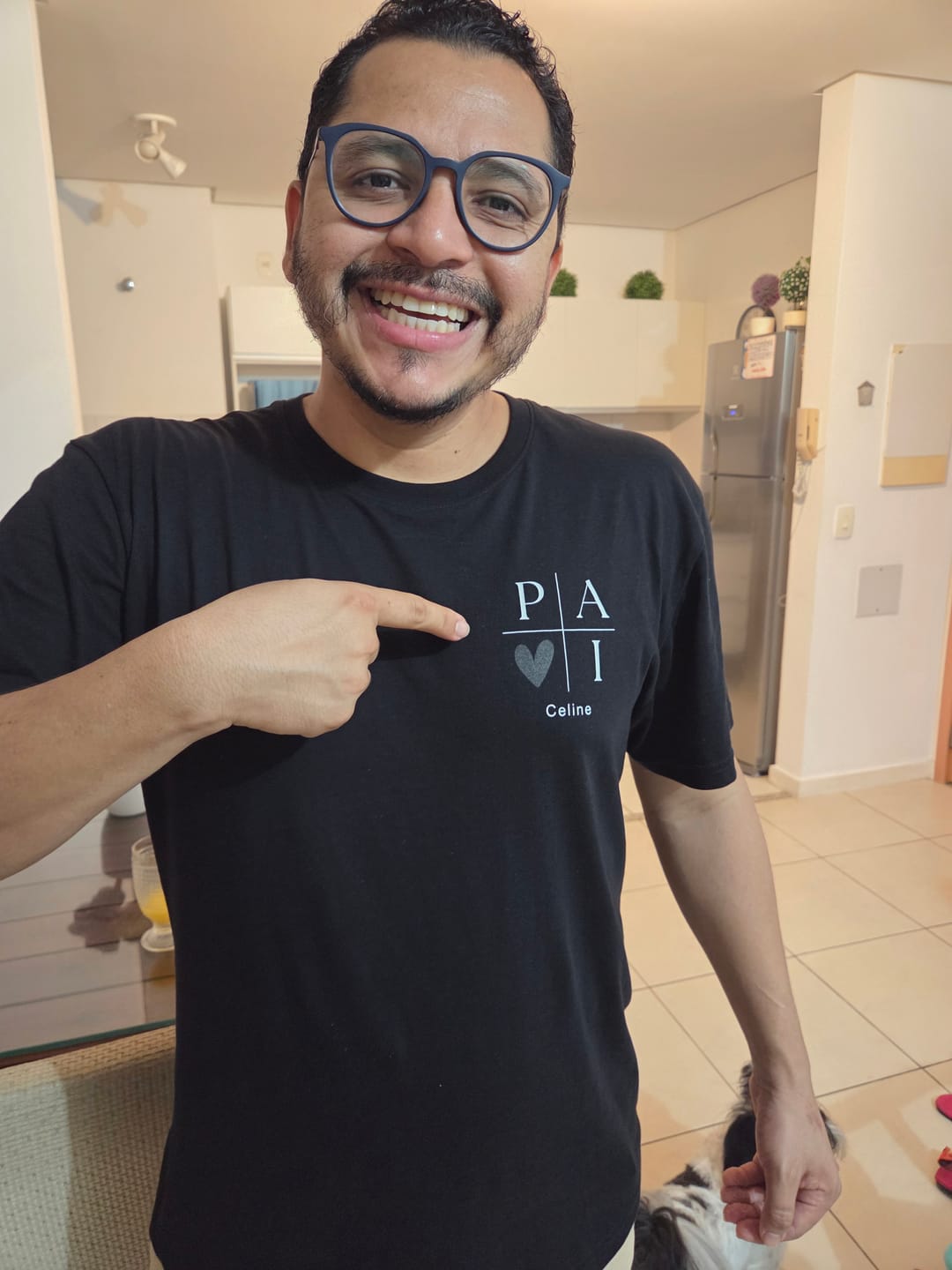 Customer photo review of Camiseta Personalizada PAI MINIMALISTA - Algodão Peruano