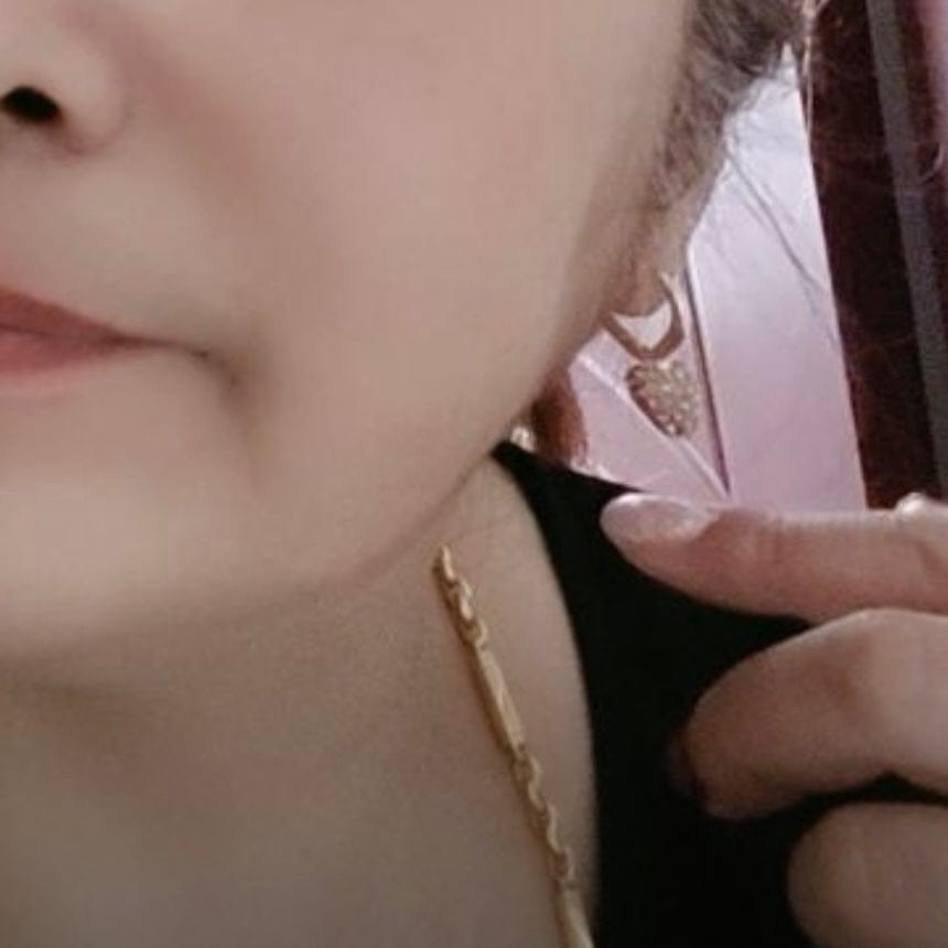 Customer photo review of Dahlia Earrings