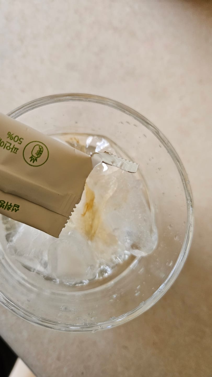 Customer photo review of Liveling Pineapple Cleanse - Green Grapes (15ml x 30ea)